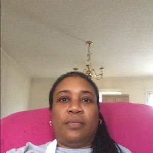 Meet your Posher, Lee